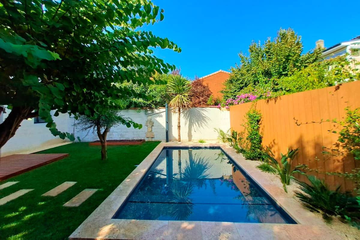 Aménagement de jardin contemporain avec Piscine sur Bordeaux